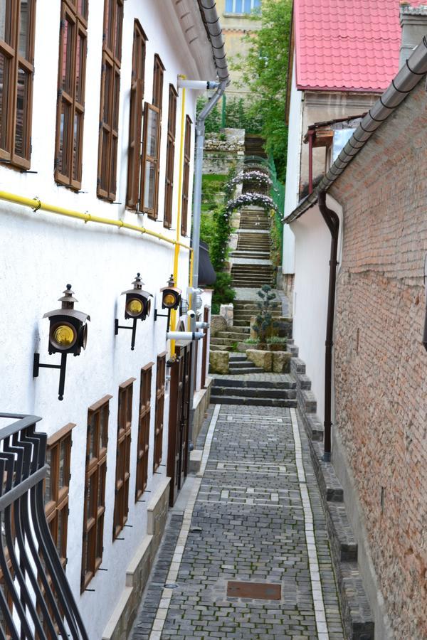 Casa Veche Aparthotel Brasov Luaran gambar