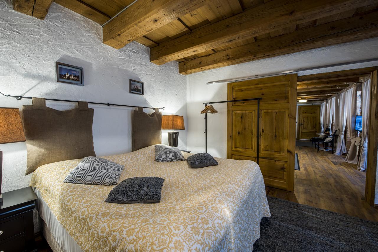 Casa Veche Aparthotel Brasov Luaran gambar