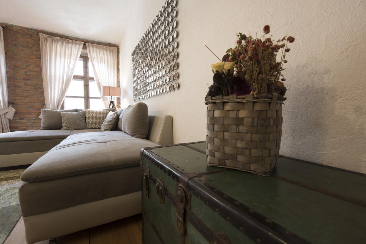 Casa Veche Aparthotel Brasov Luaran gambar