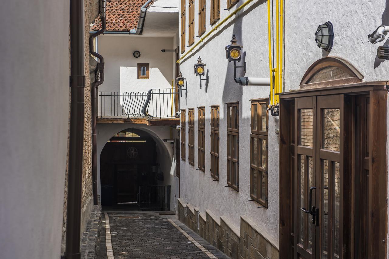 Casa Veche Aparthotel Brasov Luaran gambar